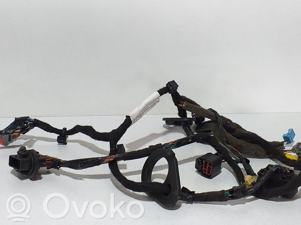 Volvo XC70 Rear door 