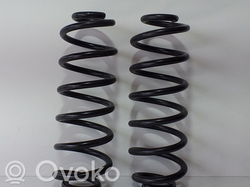Audi Q5 SQ5 8R Front coil spring 