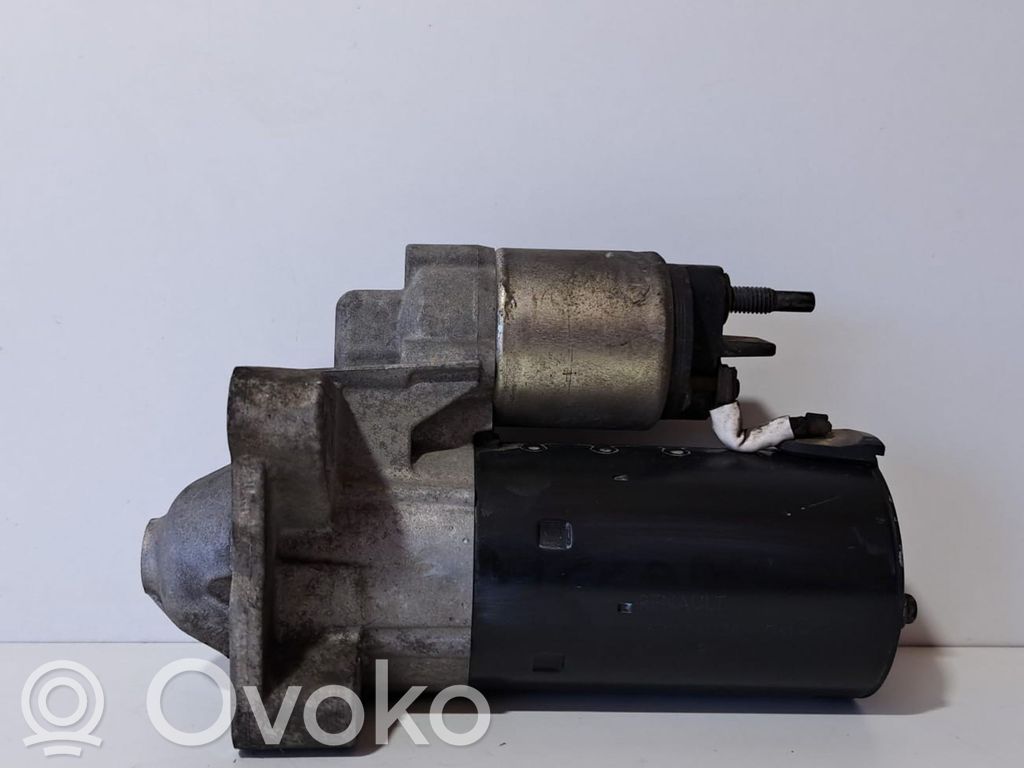 Renault Megane III Starter motor 