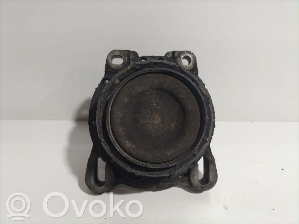 Ford Transit Moottorin kiinnikekorvake 