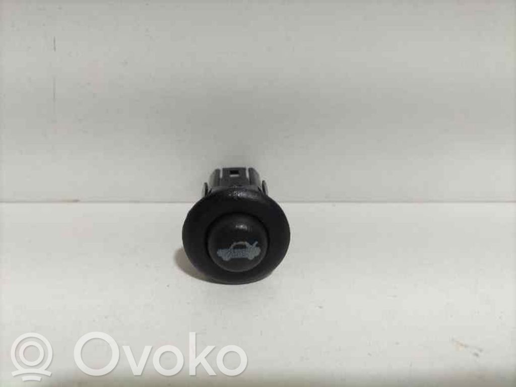 Chrysler 300M Rear door interior handle 