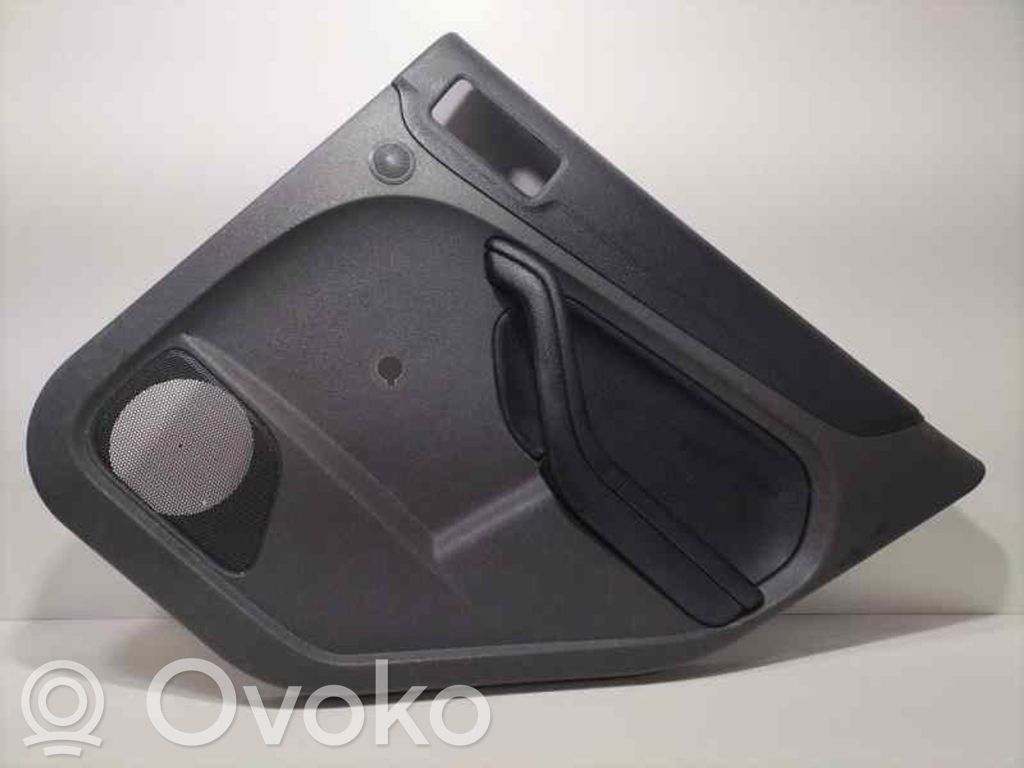 Ford Focus Moldura del tarjetero de la puerta trasera 