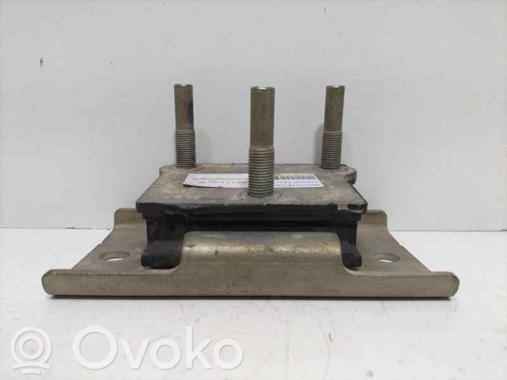 Nissan Pathfinder R51 Gearbox mount 