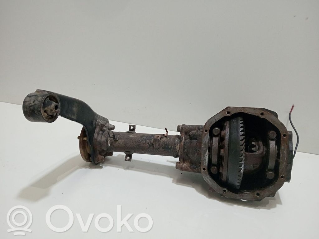 Mitsubishi Montero Mechanizm różnicowy przedni / Dyferencjał 