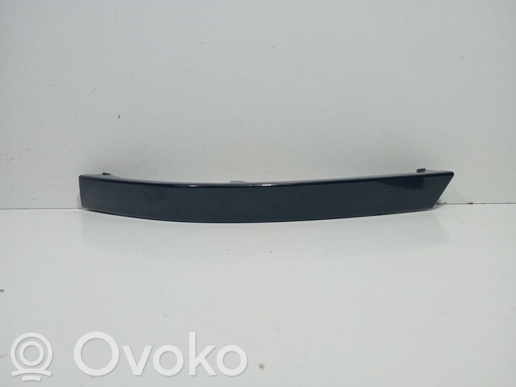 Moldura inferior   51127155446