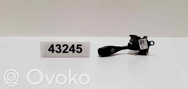Mercedes-Benz CLS C219 Butoane/comutatoare pe volan 