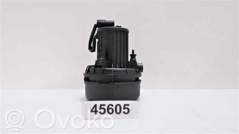 BMW 5 E60 E61 Antrinis oro siurblys 