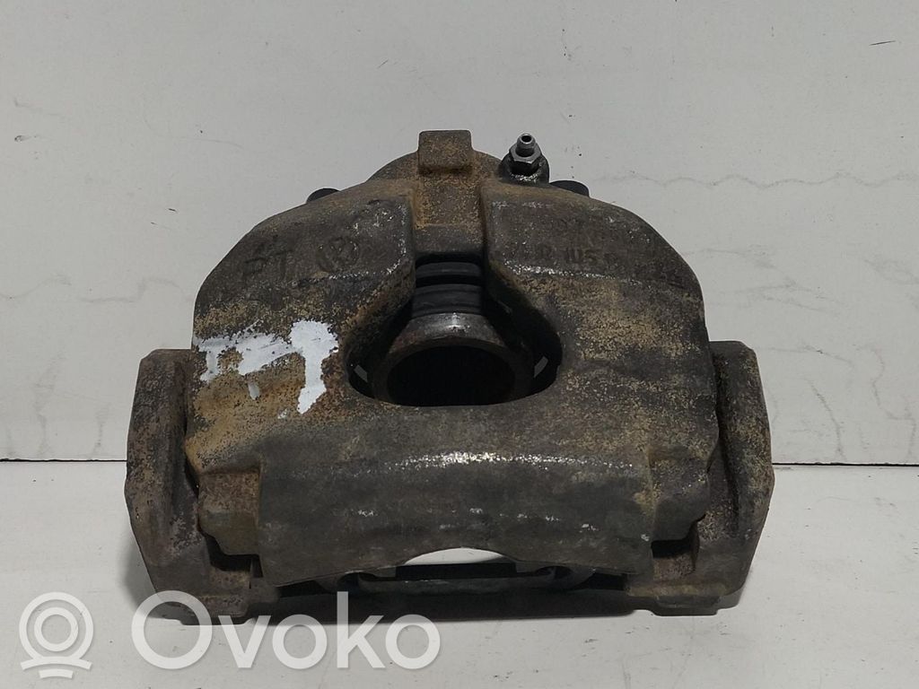 Volkswagen Transporter - Caravelle T5 Caliper de freno delantero 