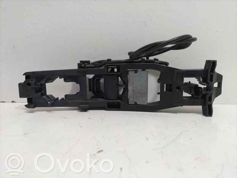 Mercedes-Benz E W211 Rear door exterior handle 