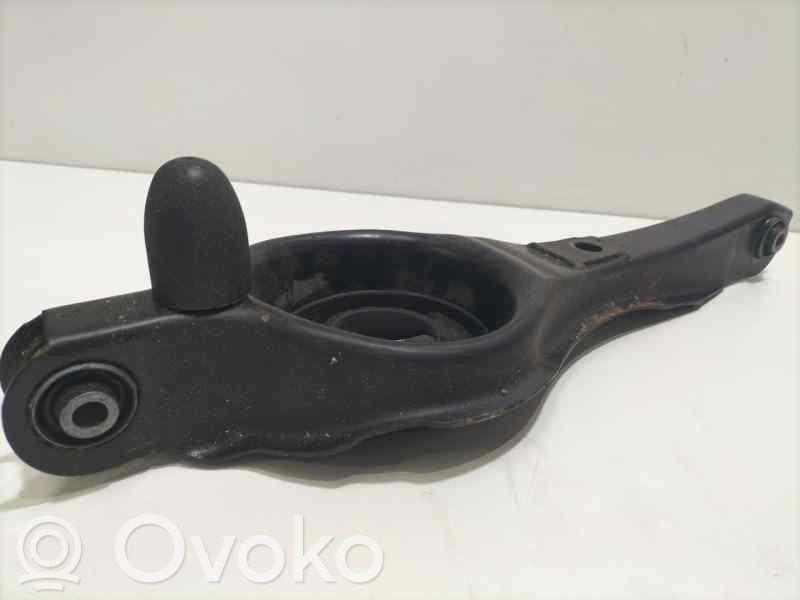 Ford Focus Рычаг 