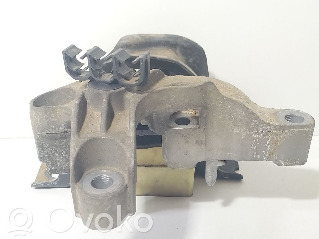 Dacia Dokker Engine mount bracket 