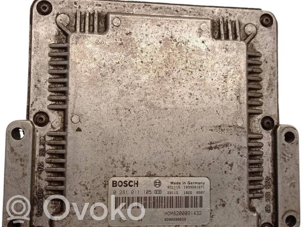 Volkswagen PASSAT B7 Engine control unit/module 