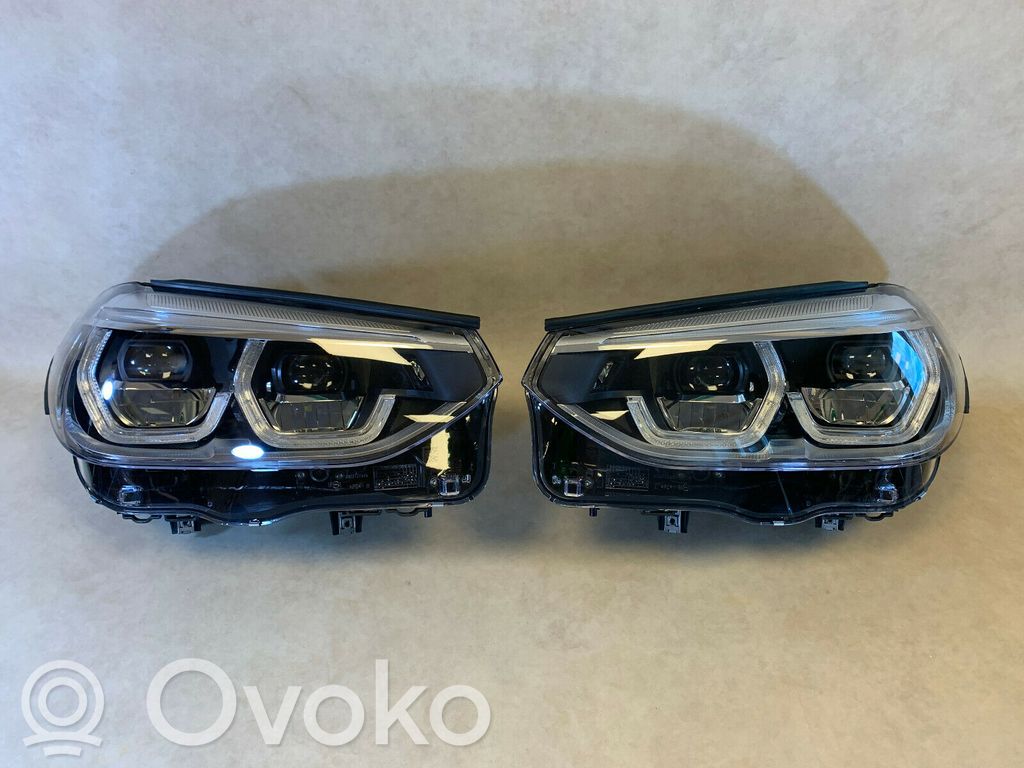 BMW X3 G01 Lampa przednia 