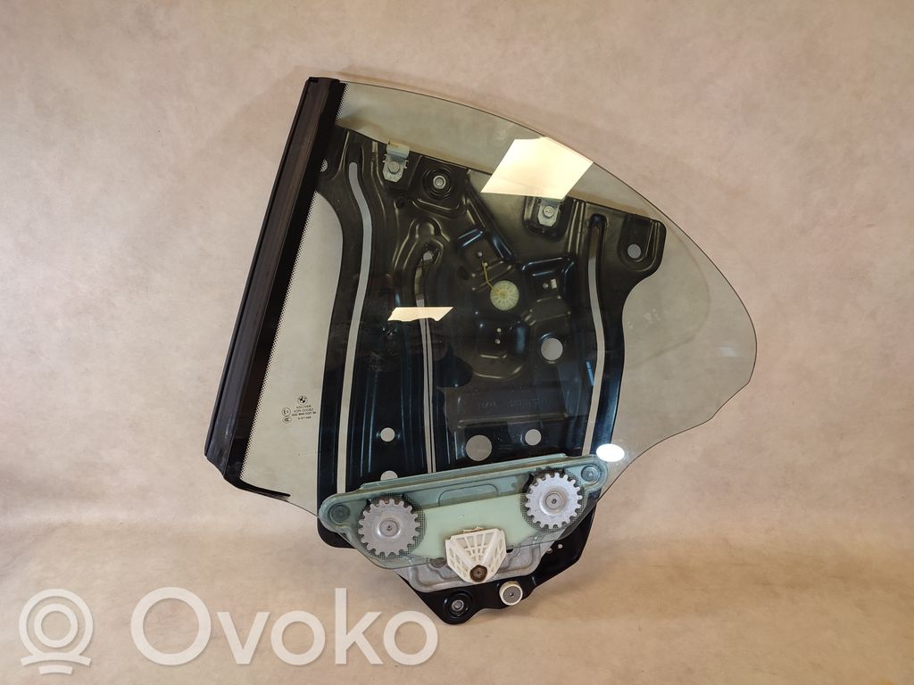 BMW 6 F12 F13 Szyba karoseryjna tylna 