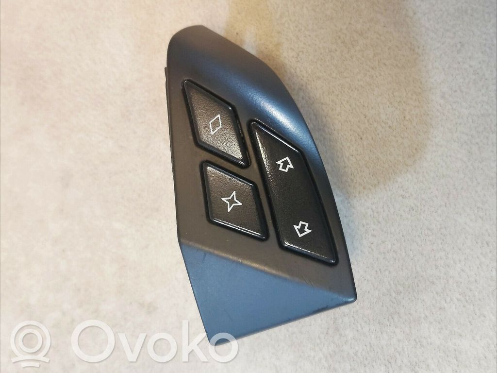 BMW 5 E60 E61 Boutons / interrupteurs volant 