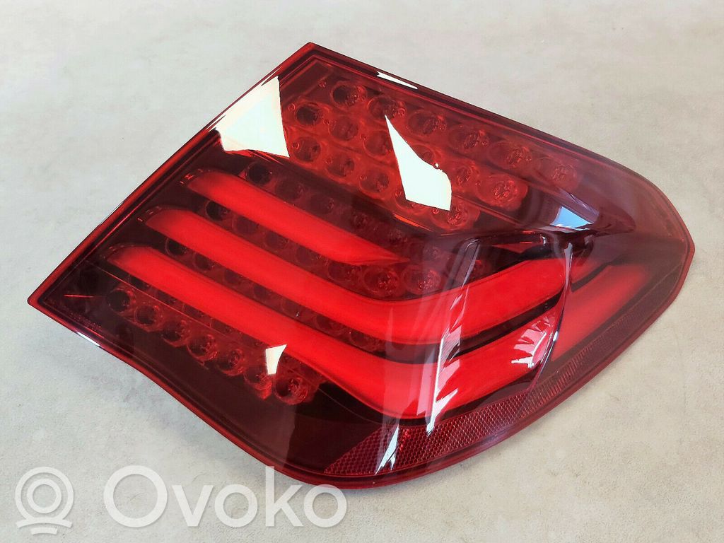 BMW 7 F01 F02 F03 F04 Lampa tylna 