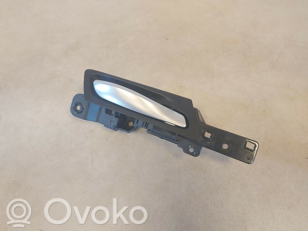 BMW X6 E71 Manecilla interna puerta trasera 