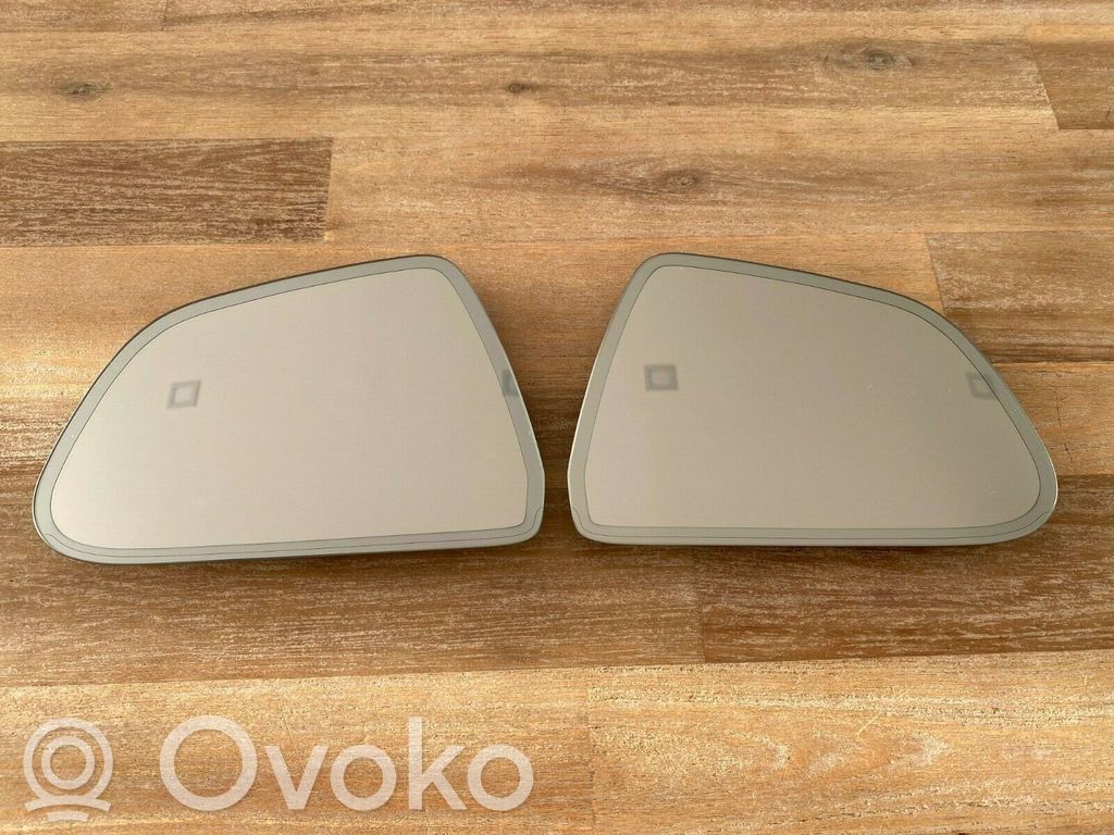 Tesla Model 3 Sticlă oglindă laterală 