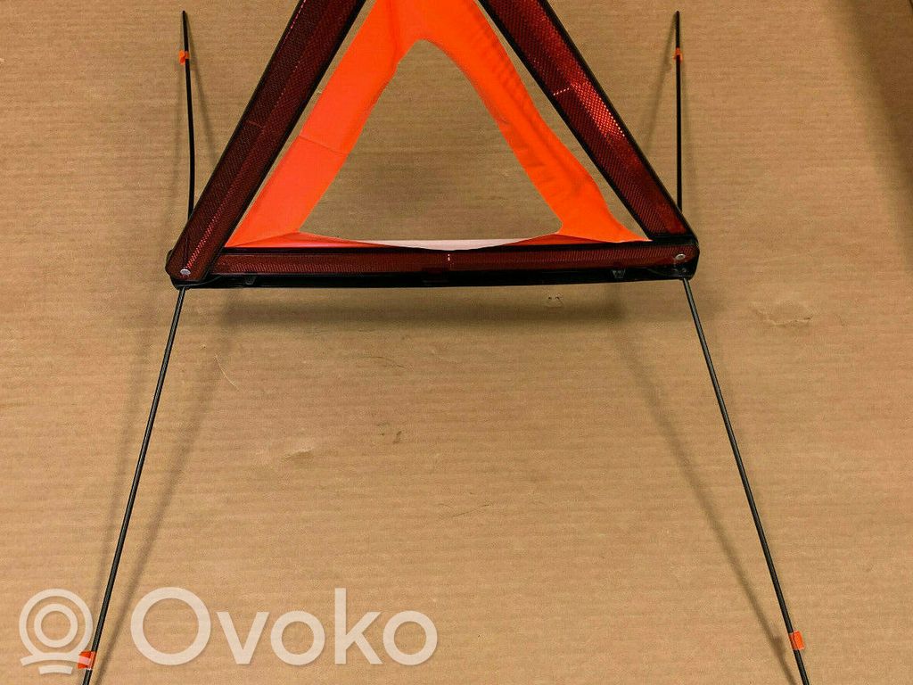 Avārijas zīme   71606770487,71606770487,6770487,0141157,0141157,6768272,6770096,6768272,6770487,6770096,71600141157,71606768272,71606770096,71600141157,71606768272,71606770096