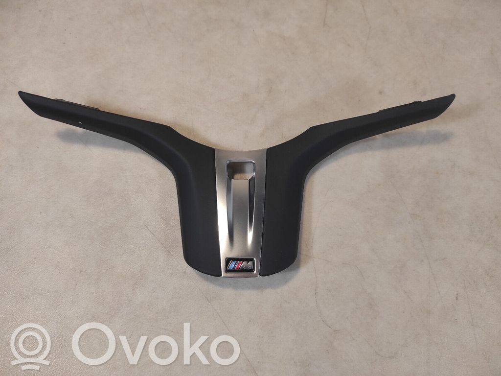 BMW 1 F40 Element kierownicy 
