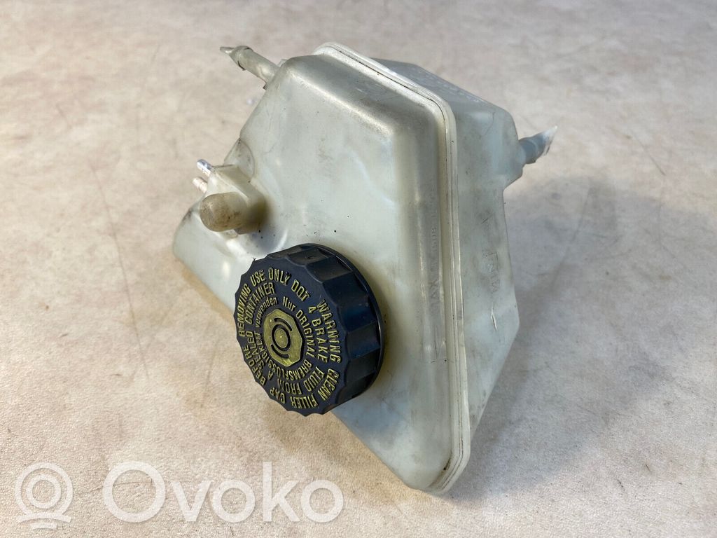 Mercedes-Benz G W461 W463 1st Gen Główny cylinder hamulca 