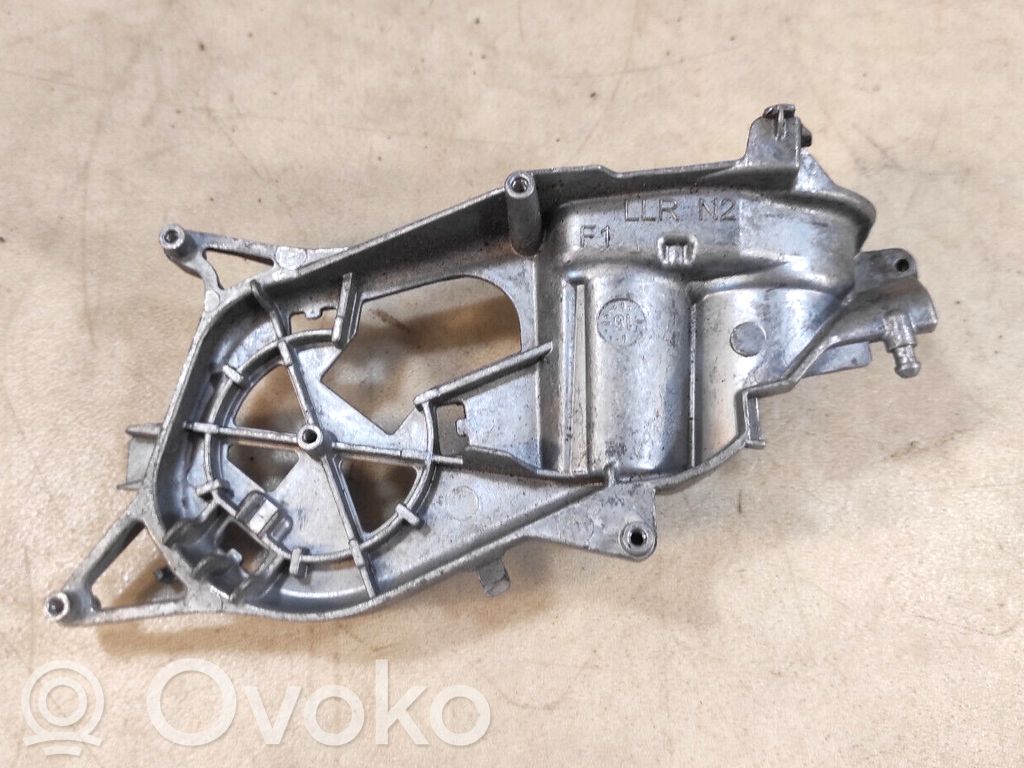 BMW M8 F91 F92 G14 G15 Veidrodėlio dalys 
