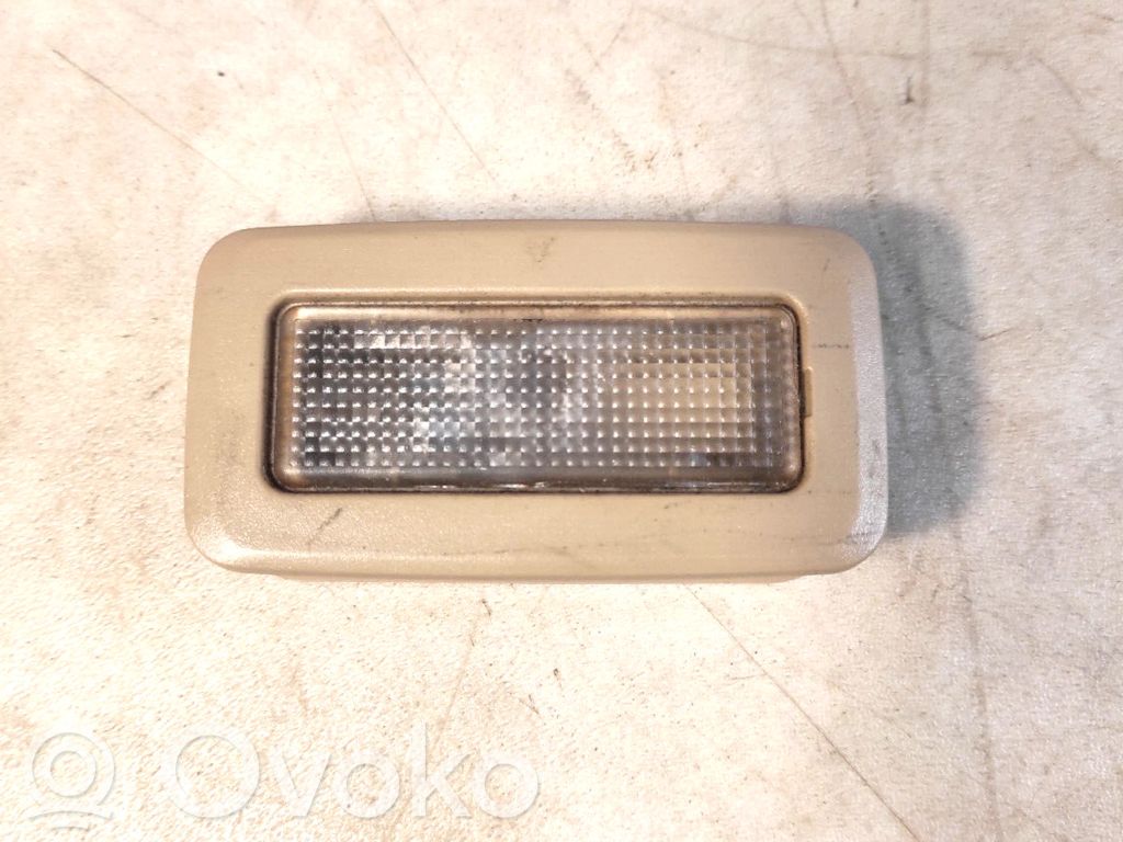 BMW X5 F15 Takaistuimen valo 