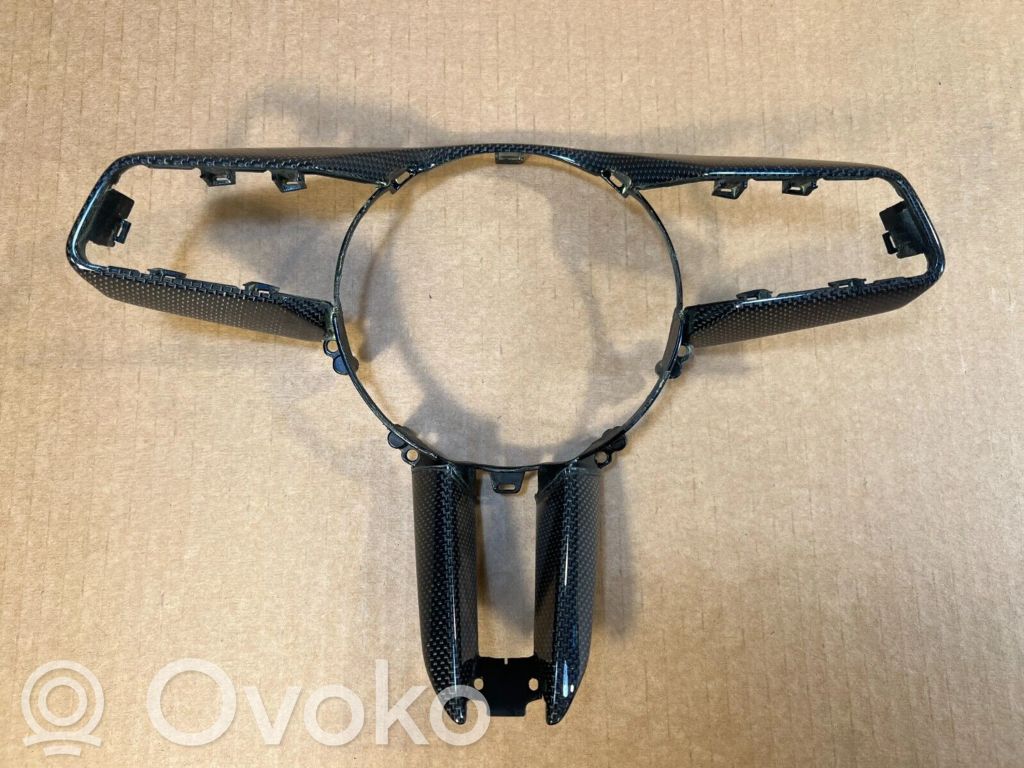 Porsche Taycan 9J1 Ohjauspyörän verhoilu 