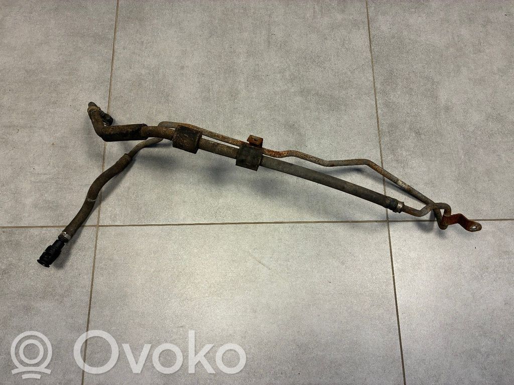 BMW X5 E70 Moottorin vesijäähdytyksen putki/letku 