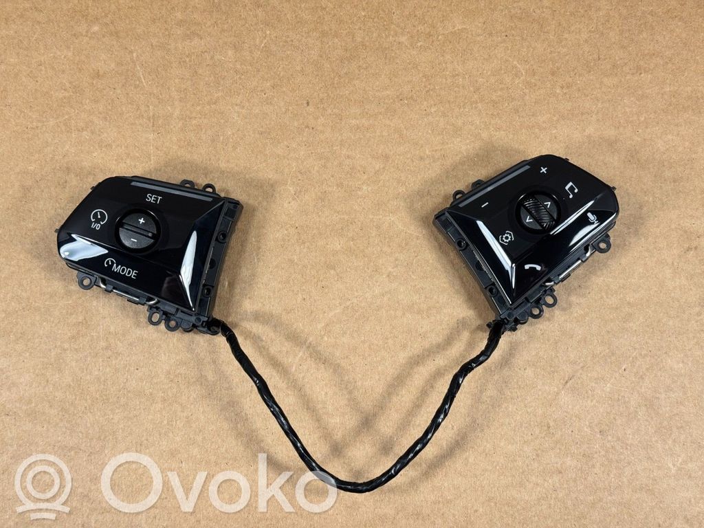 BMW 5 G60 G61 Przełącznik / Przycisk kierownicy 