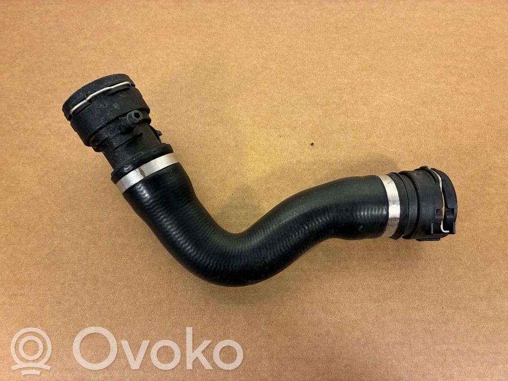 BMW 3 E90 E91 Engine coolant pipe/hose 
