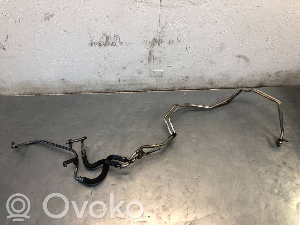 Audi A5 8T 8F Gearbox oil cooler pipe/hose 