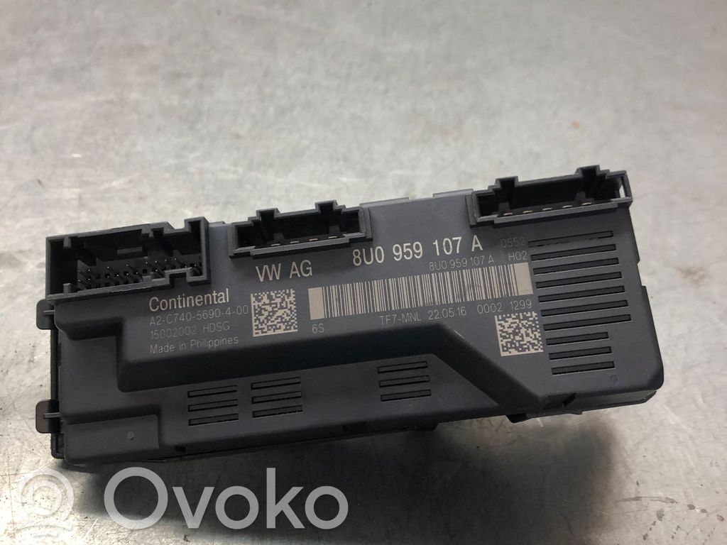 Audi Q3 8U Tailgate/trunk control unit/module 