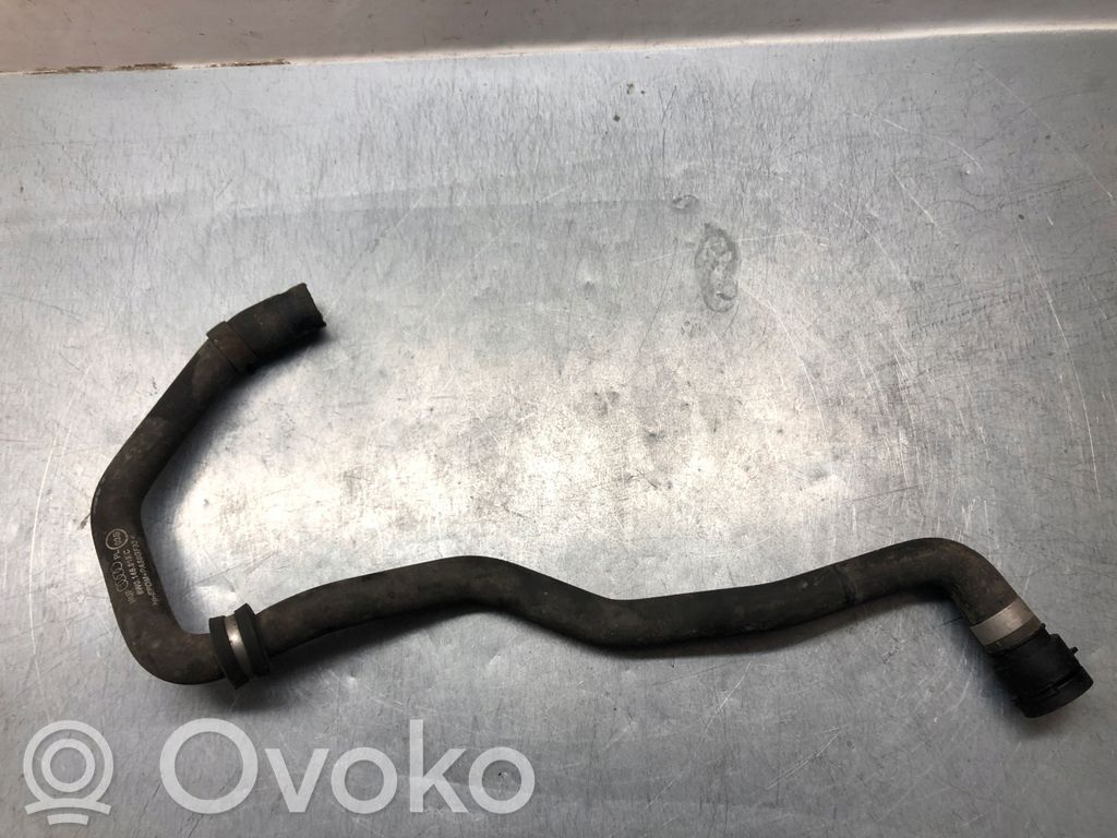 Audi A4 S4 B9 Conductă/furtun lichid de răcire motor 