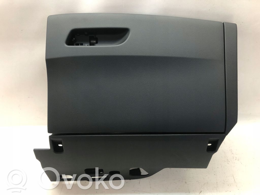 Audi A4 S4 B9 8W Schowek deski rozdzielczej / Komplet 