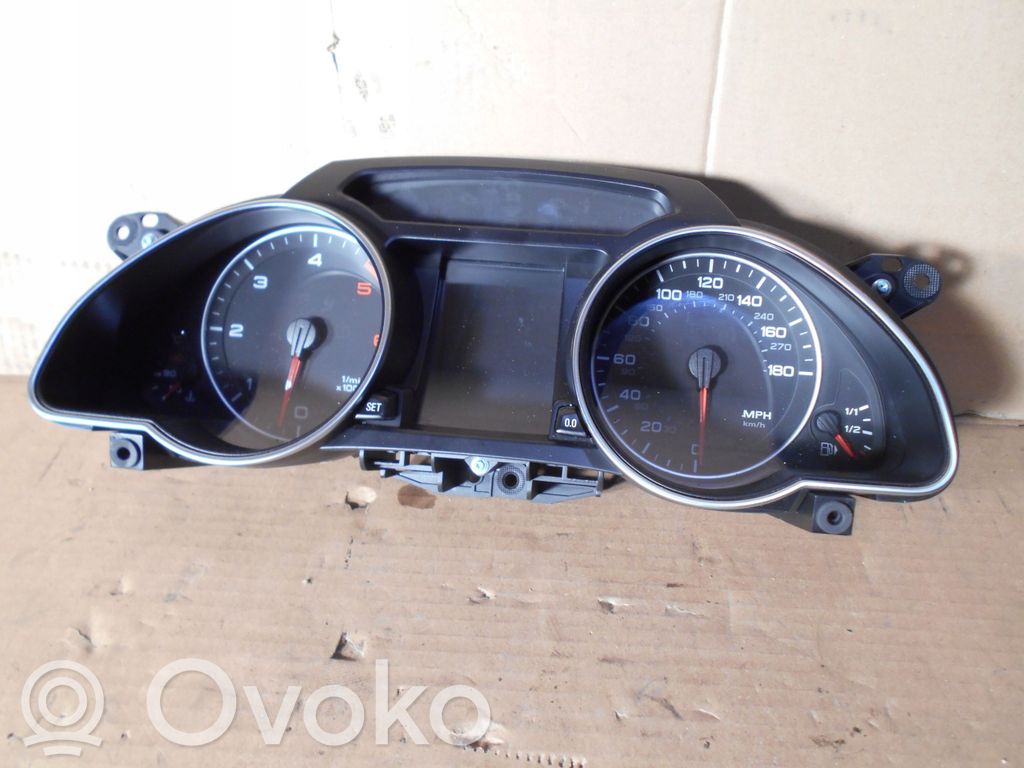 Audi A5 8T 8F Nopeusmittari (mittaristo) 