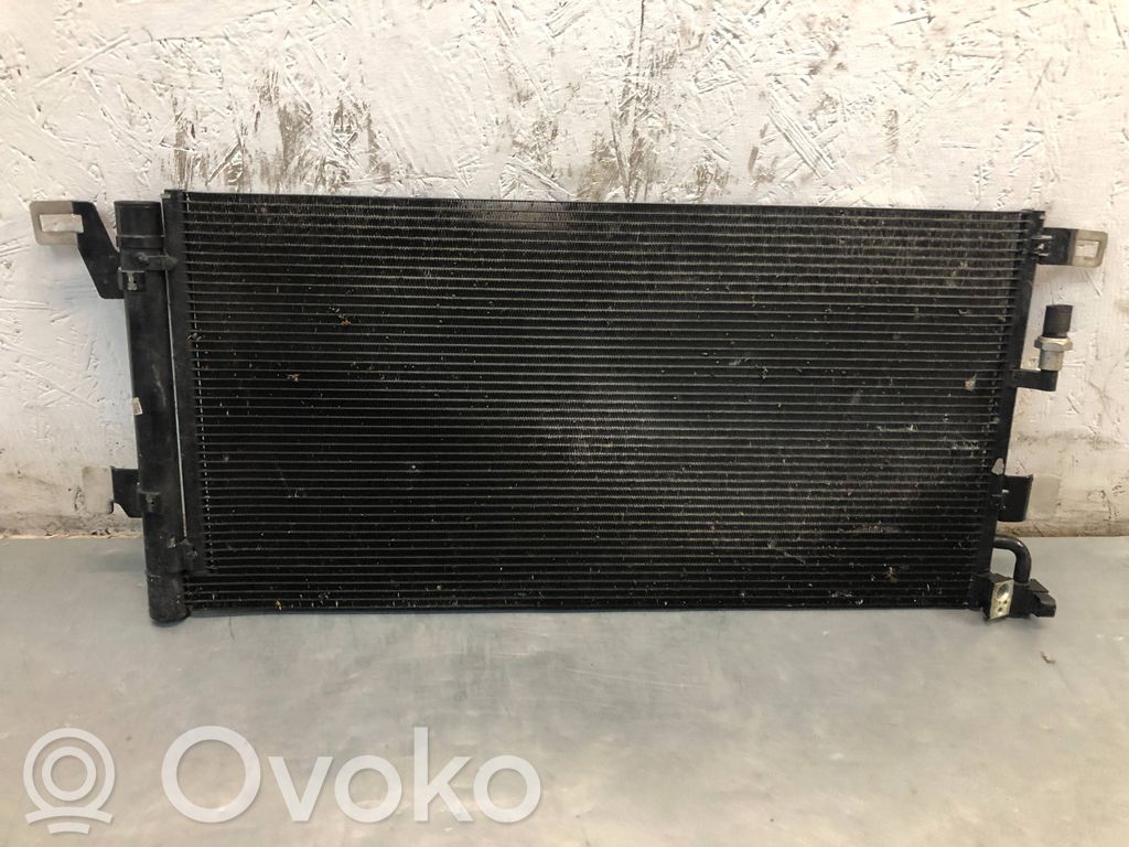 Audi A4 S4 B9 Skraplacz / Chłodnica klimatyzacji 