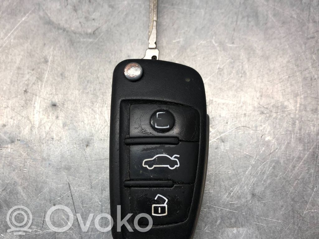 Audi A3 S3 8V Virta-avain/kortti 