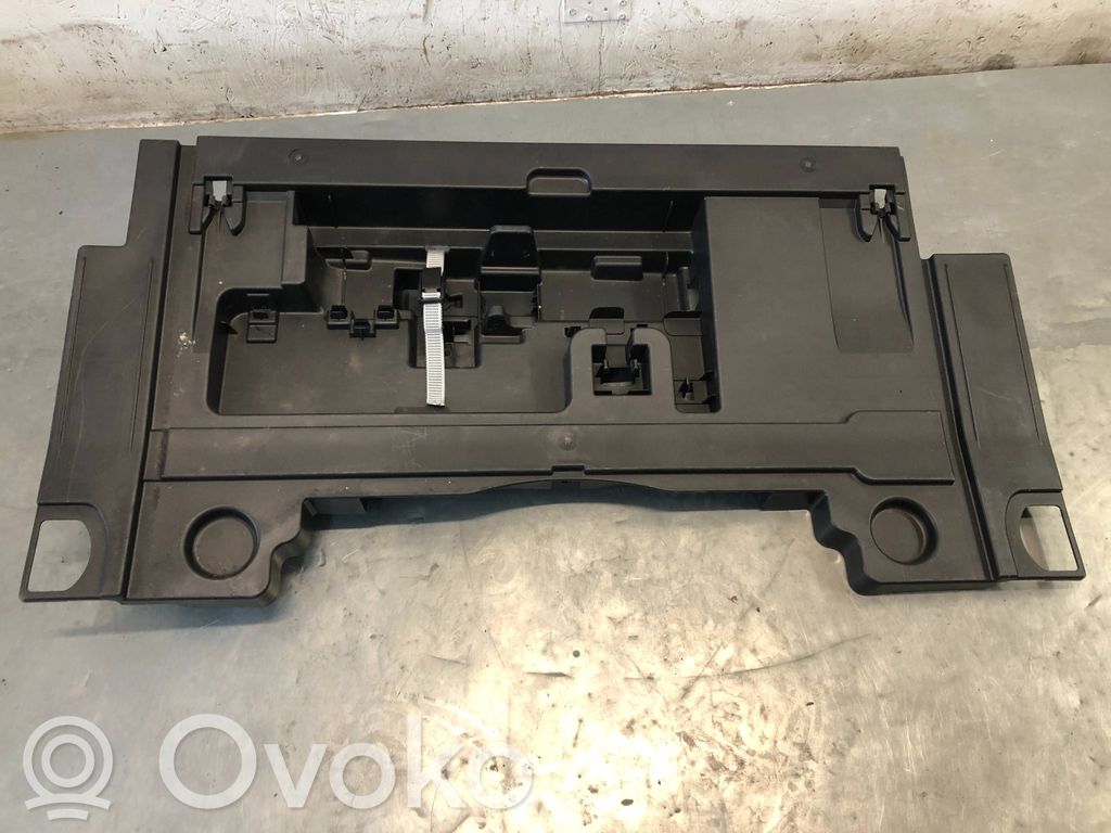 Audi A5 Tool box 