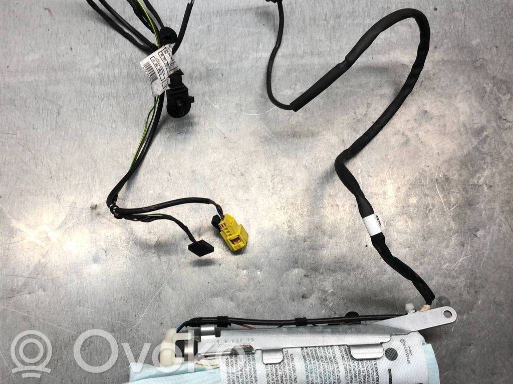 Audi Q3 8U Sitz-Airbag 