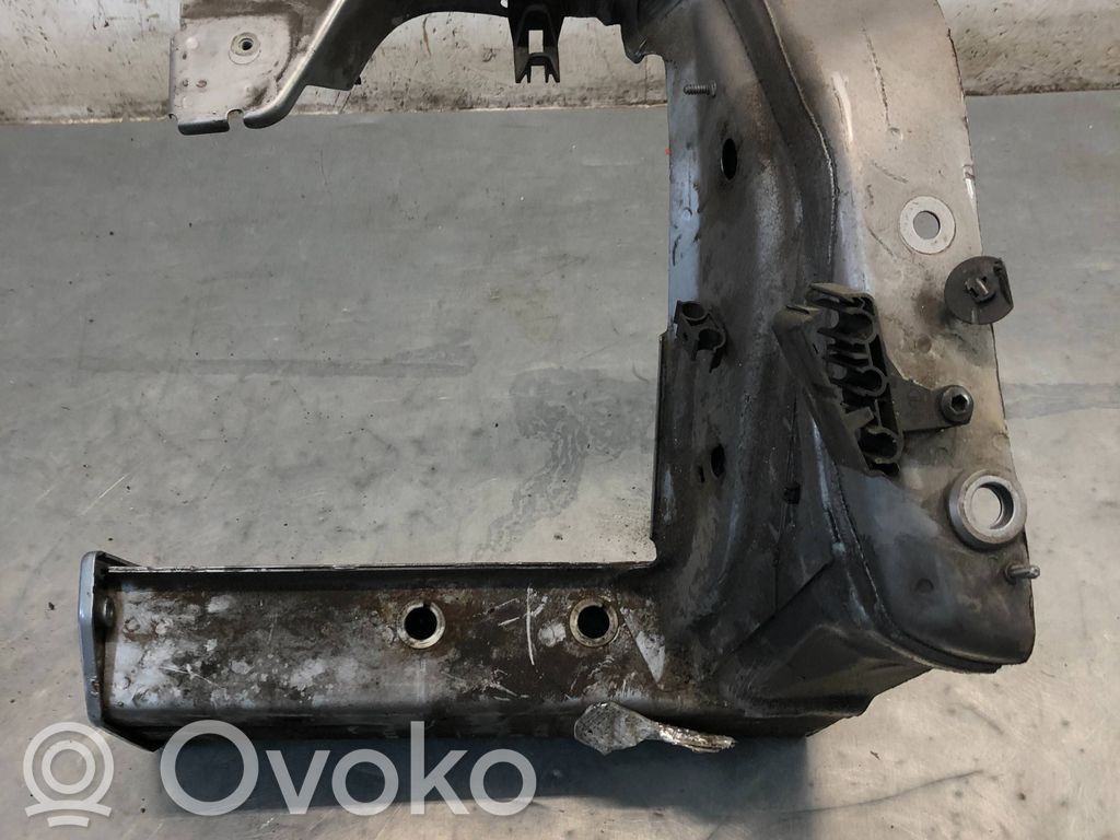Audi A5 8T 8F Vorderes Karosserieteil 