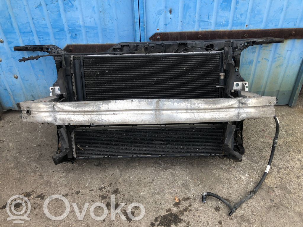 Radiatorių panelė   A58T