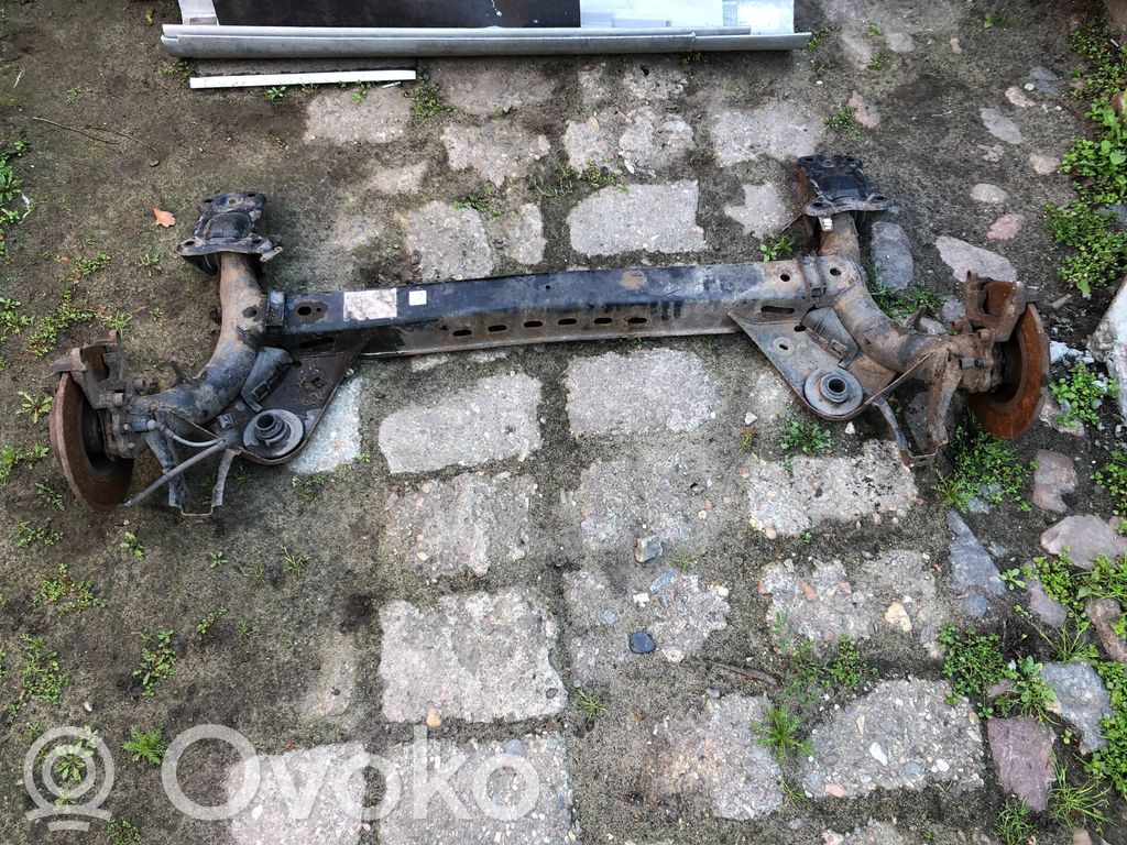Hinterachse   5Q0501115,01S33214