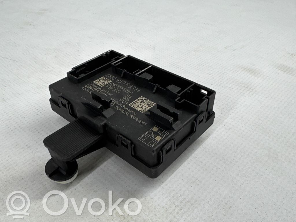 Audi Q7 4M Door control unit/module 