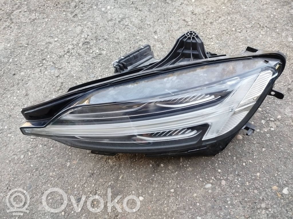 Volvo V60 Phare frontale 