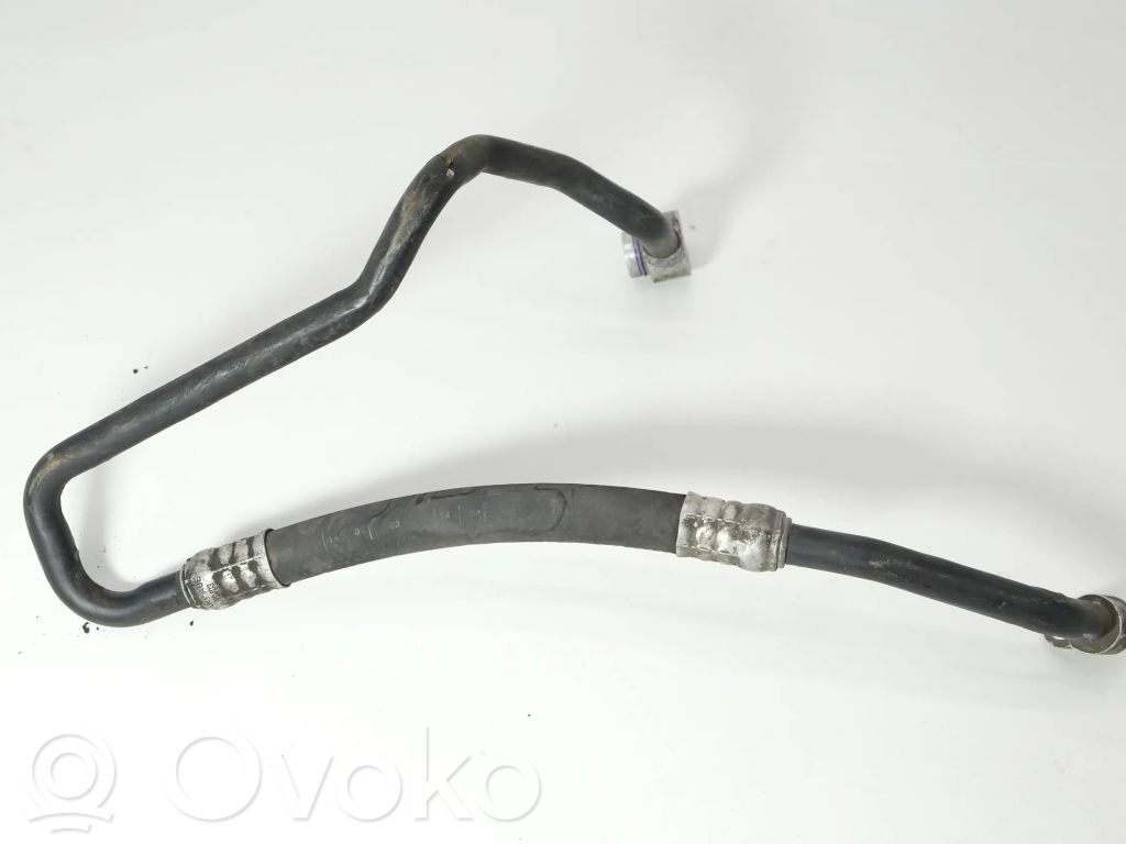 Ilmastointilaitteen putki (A/C)   4E0260707AD