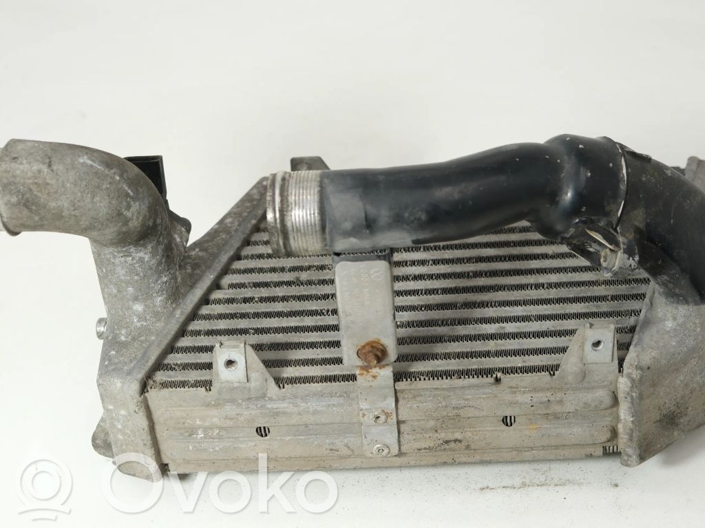 Starpdzesētāja radiators   4E0145805D,4E0145871C