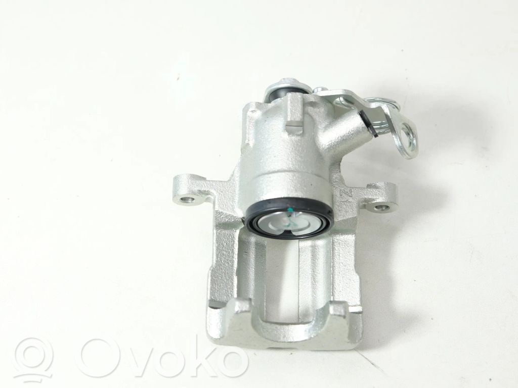 Takajarrusatula   8D0615423