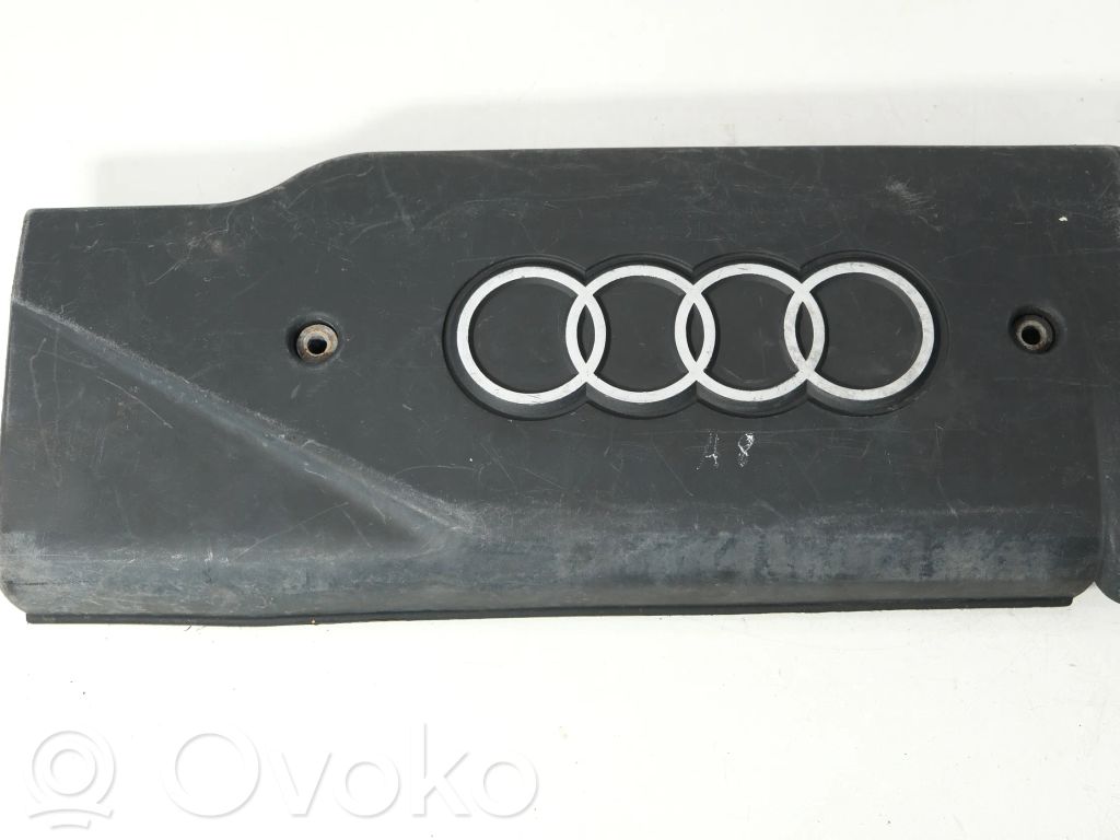Audi A8 S8 D2 4D Moottorin koppa 
