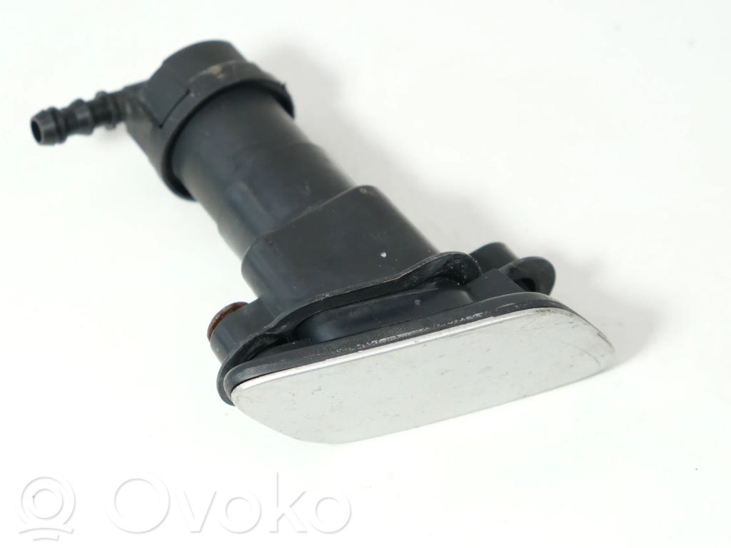 Audi A4 S4 B6 8E 8H Dysza spryskiwacza lampy przedniej 